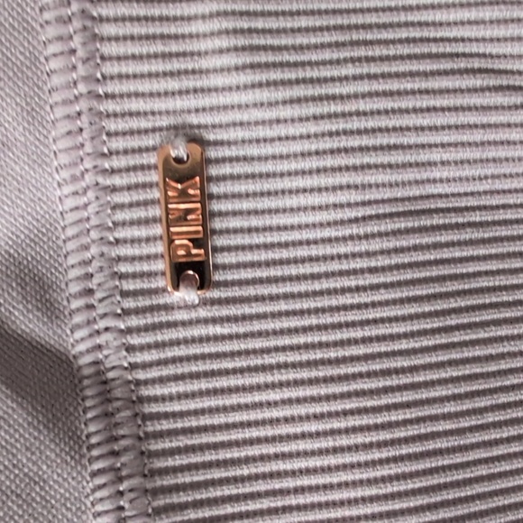 PINK Victoria's Secret Gray Ribbed Detail Selling As A Lot Of 4 - Picture 4 of 5